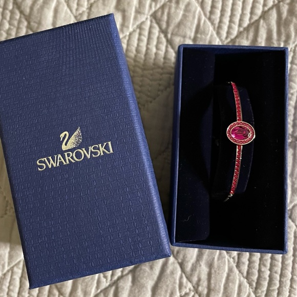 Swarovski Gently Oval Bracelet - Picture 1 of 8